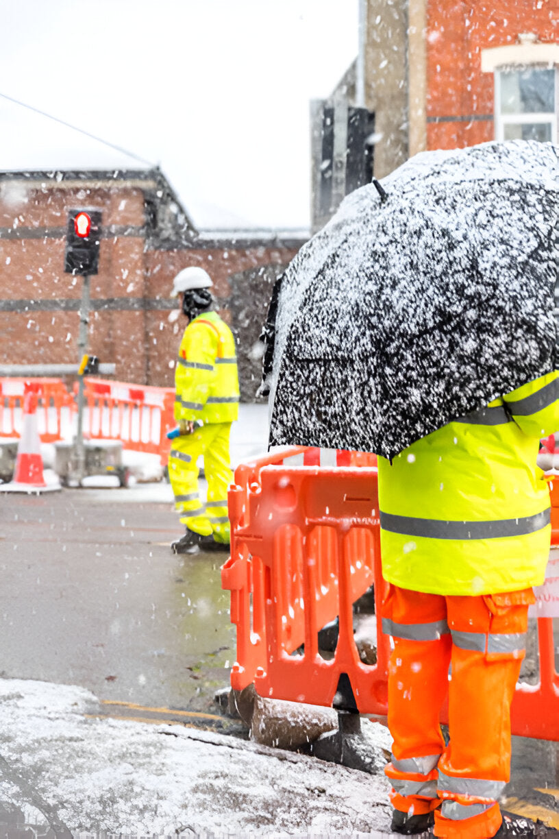 Stay Safe and Warm This Winter with Hi-Vis Jackets That Boost Visibility and Comfort
