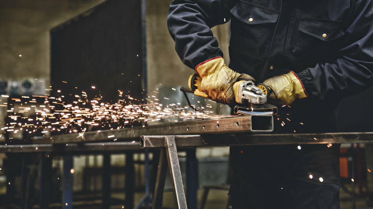 Why Goatskin Welding Gloves Are the Ultimate Choice for Safety and Precision