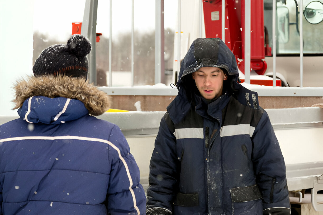 Stay Warm and Visible This Winter with the Iona Plus Winter Jacket - F144