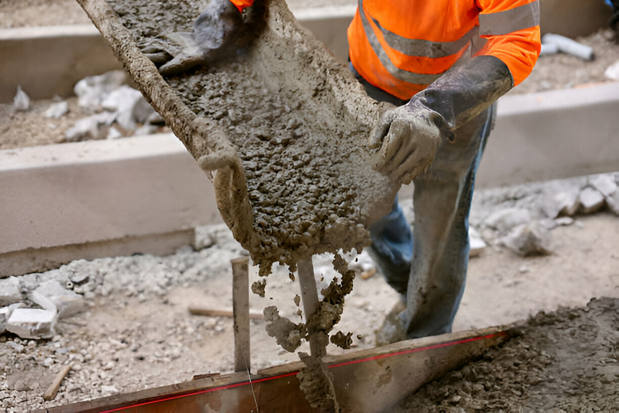 Why the VA350 Vending DermiFlex Glove is Revolutionary for Workplace Safety and Comfort