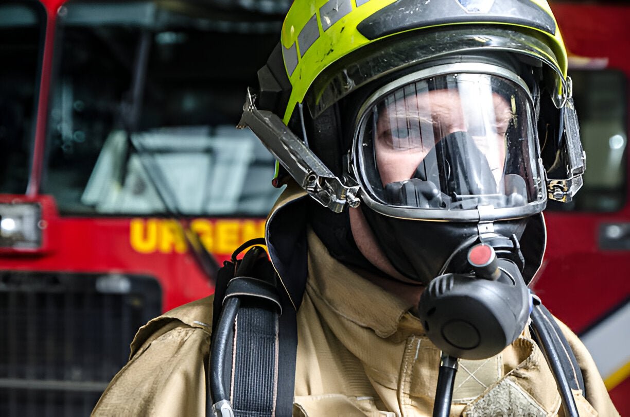 Choosing the Right Flame Retardant Gear for Your Workplace Could Save Lives – Here’s How - Mann Supply