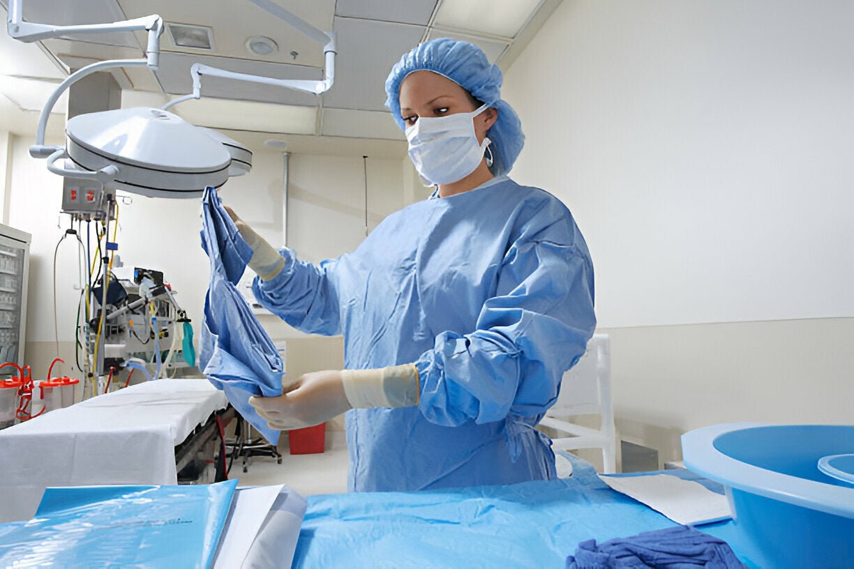 Discover the BioSmart™ 4 oz Reusable Examination Gown – Style 7300 with Antimicrobial Protection - Mann Supply