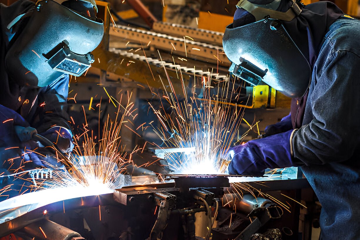 Metalworking Safety Secrets Revealed: Must-Have Gloves, Aprons, and Face Shields - Mann Supply
