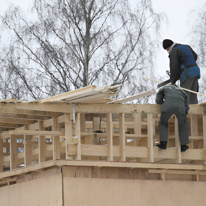 Revolutionize Your Winter Roofing: Must-Have Gear for Safety and Productivity on High Roofs - Mann Supply