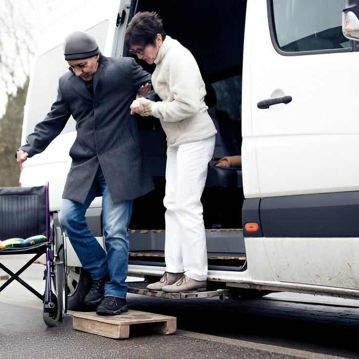 Revolutionize Your Winter Workwear: Essential Tips for Healthcare Workers to Stay Safe and Warm - Mann Supply