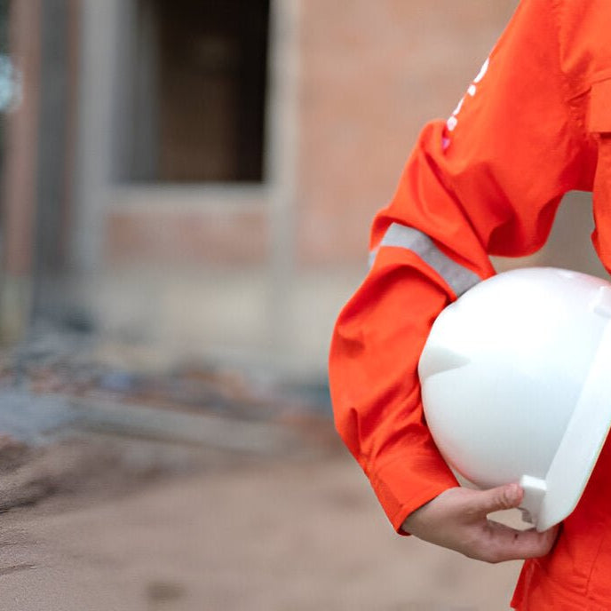 Transform Your Workwear: Ultimate Guide to Accessorizing Coveralls Safely & Stylishly - Mann Supply