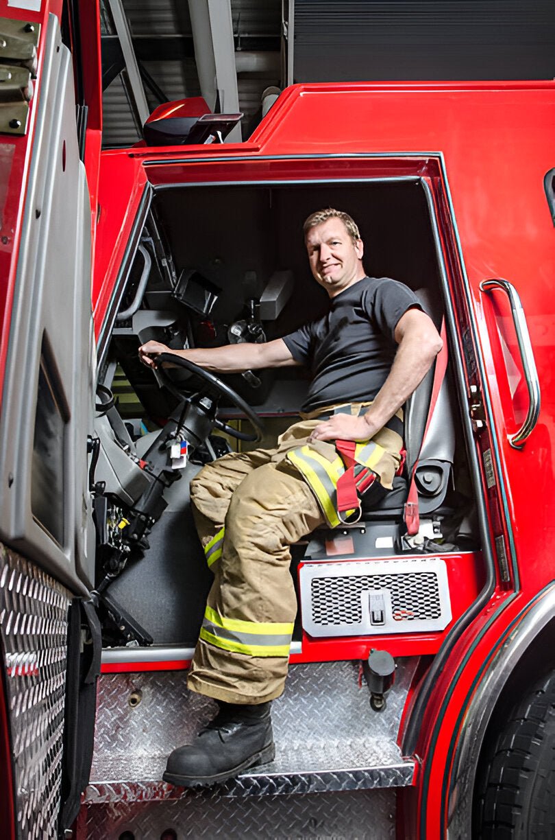 Why Flame Retardant Pants Are a Must-Have for High-Risk Jobs - Mann Supply