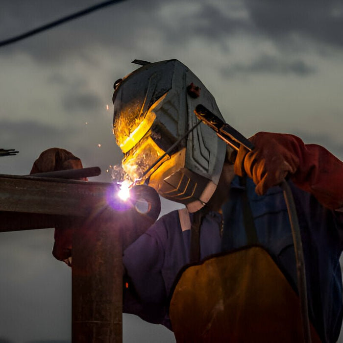 Why the Contrast Bib and Brace - Unlined - S488 Is Unprecedented for Workwear Professionals - Mann Supply