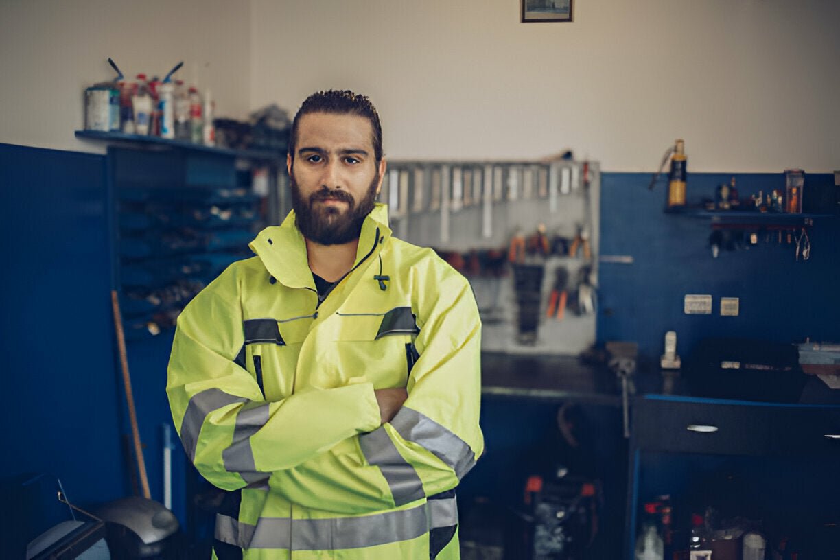 Why the Hi-Vis 7 in 1 Jacket Is a Game-Changer for Safety and Versatility - Mann Supply