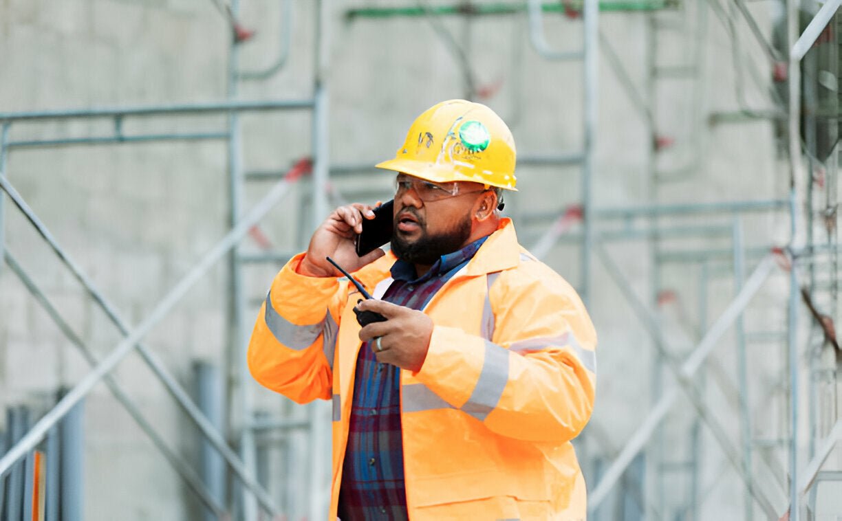 Why the S362 Hi Vis 3-in-1 Contrast Jacket Is the Ultimate Safety Gear You Need Now - Mann Supply