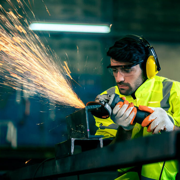 Why the UB315 Hi-Vis Two-Tone Zipped Hoodie Is a Crucial for Workplace Safety - Mann Supply