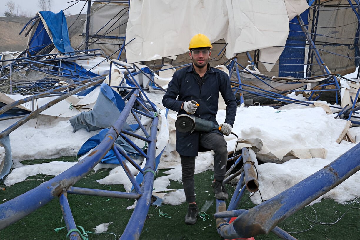 Why Your Factory Workers Are Freezing: The Shocking Truth About Winter Workwear - Mann Supply