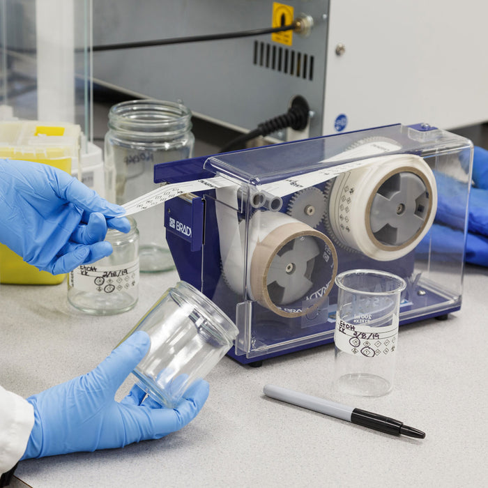 Continuous Material Dispenser with Liner Remover