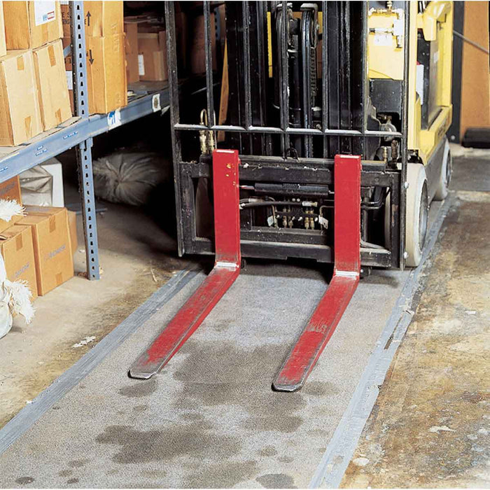 Universal Absorbents Pads and Rolls - Mann Supply BradyAbsorbent Pads and Rolls