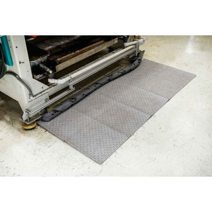 MRO Plus Double Perforated Absorbent Roll